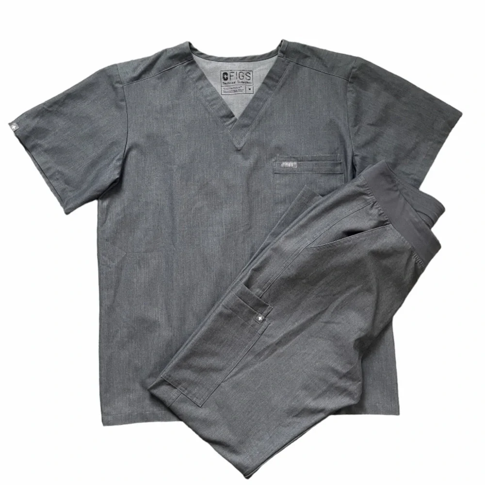 Figs Leon™ Three-Pocket Scrub Top and Axim™ Cargo Scrub Pants